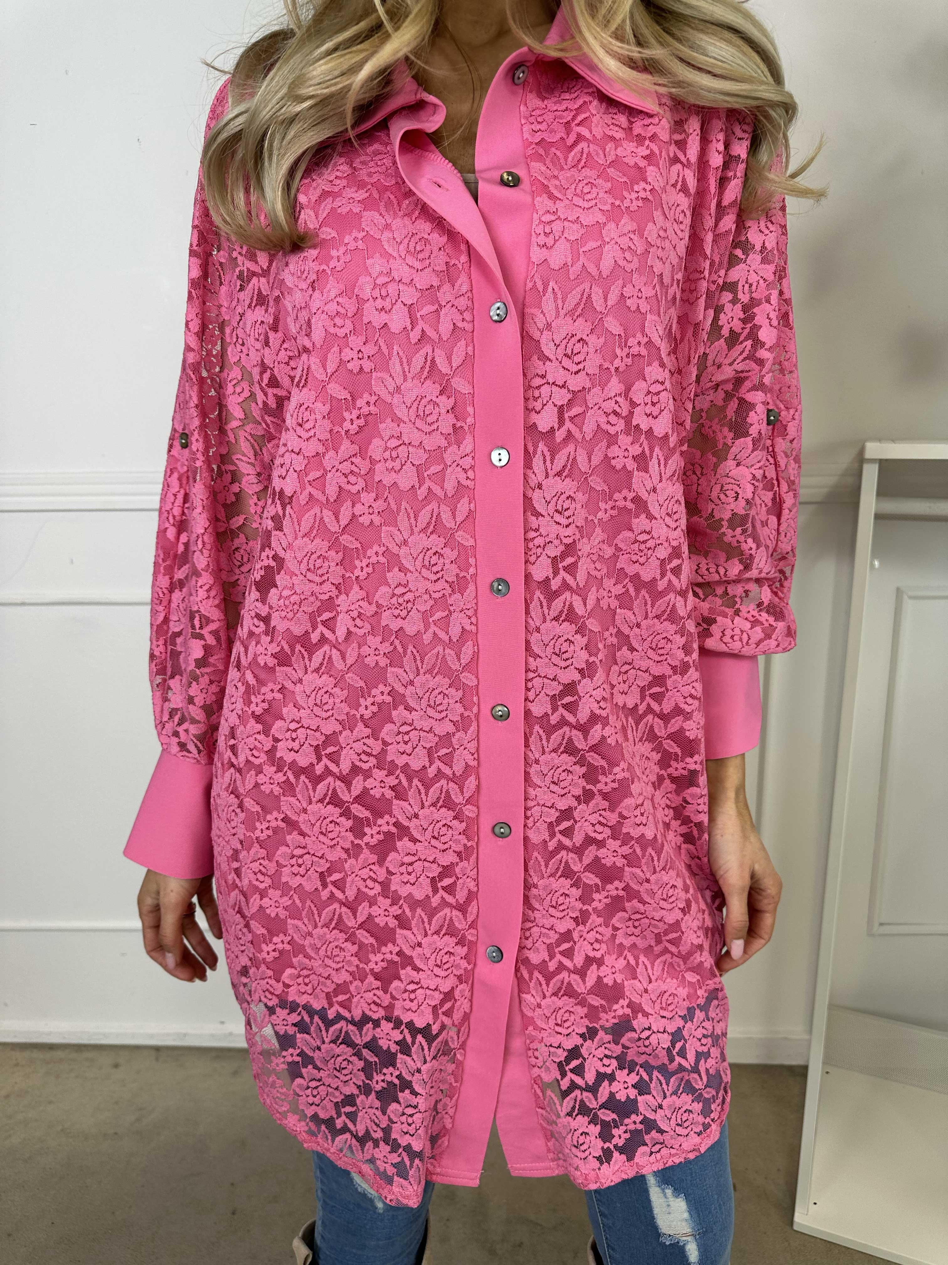 Katherine - Söt spetsskjorta